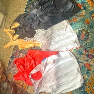 Large lot of 6 workout tops Old Navy xxl
